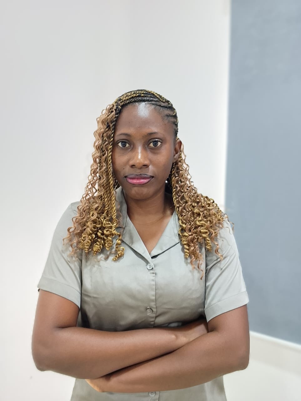 Omowunmi Aderibigbe, Sales Executive